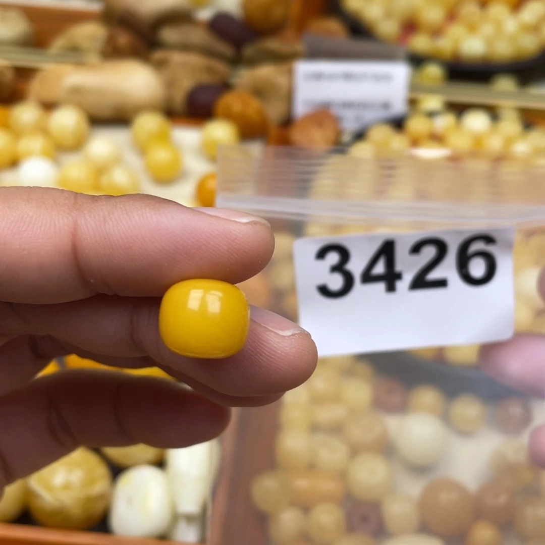 琥珀珠宝奇石未镶嵌我****你粉