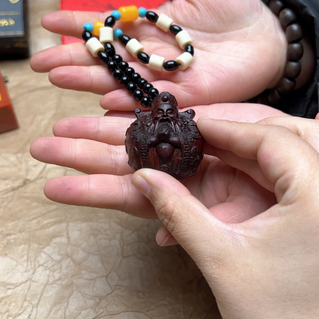 大叶紫檀（黑酸枝木类）