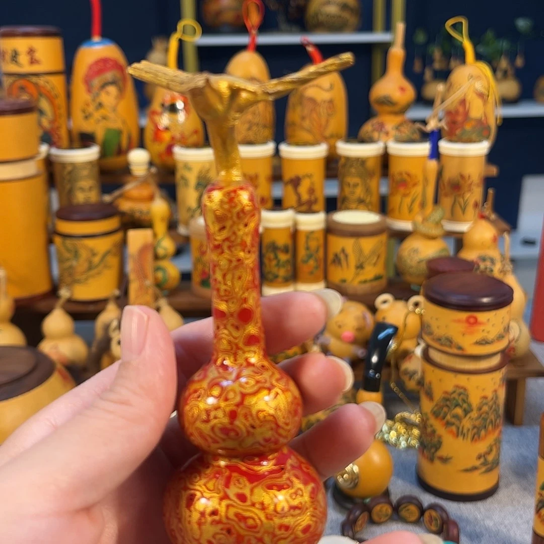 大叶紫檀（黑酸枝木类）人**醒