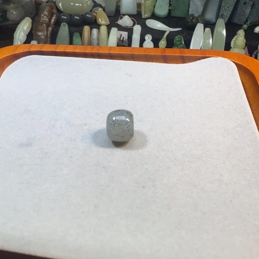 颈饰未镶嵌和田玉12mm老型珠点墨青花