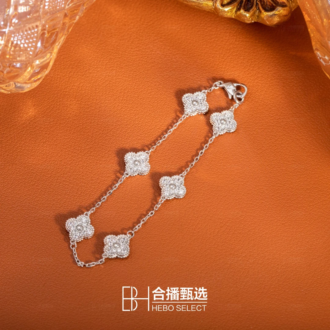 黄铜锆石手链 四叶草轻奢气质时尚百搭银色精致小众女士手链SS