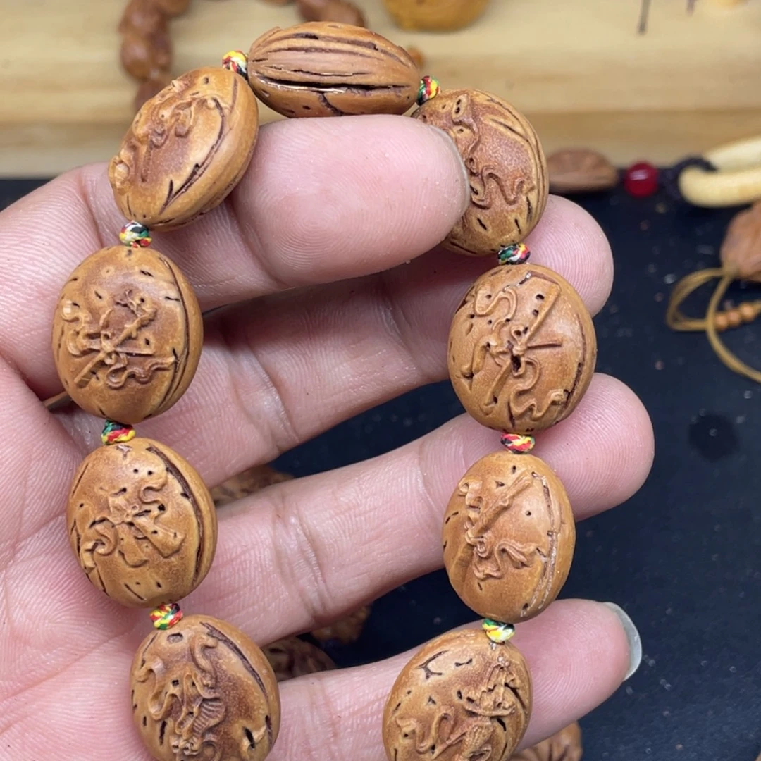 桃核雕刻暗八仙手串