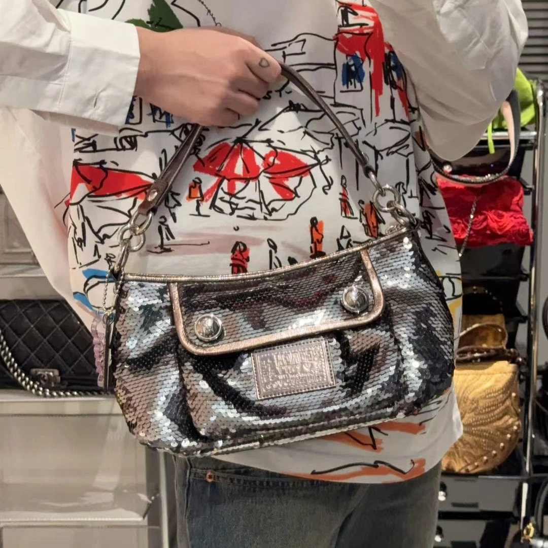 95新 COACH/蔻驰 辣辣/超辣disco亮片机车包