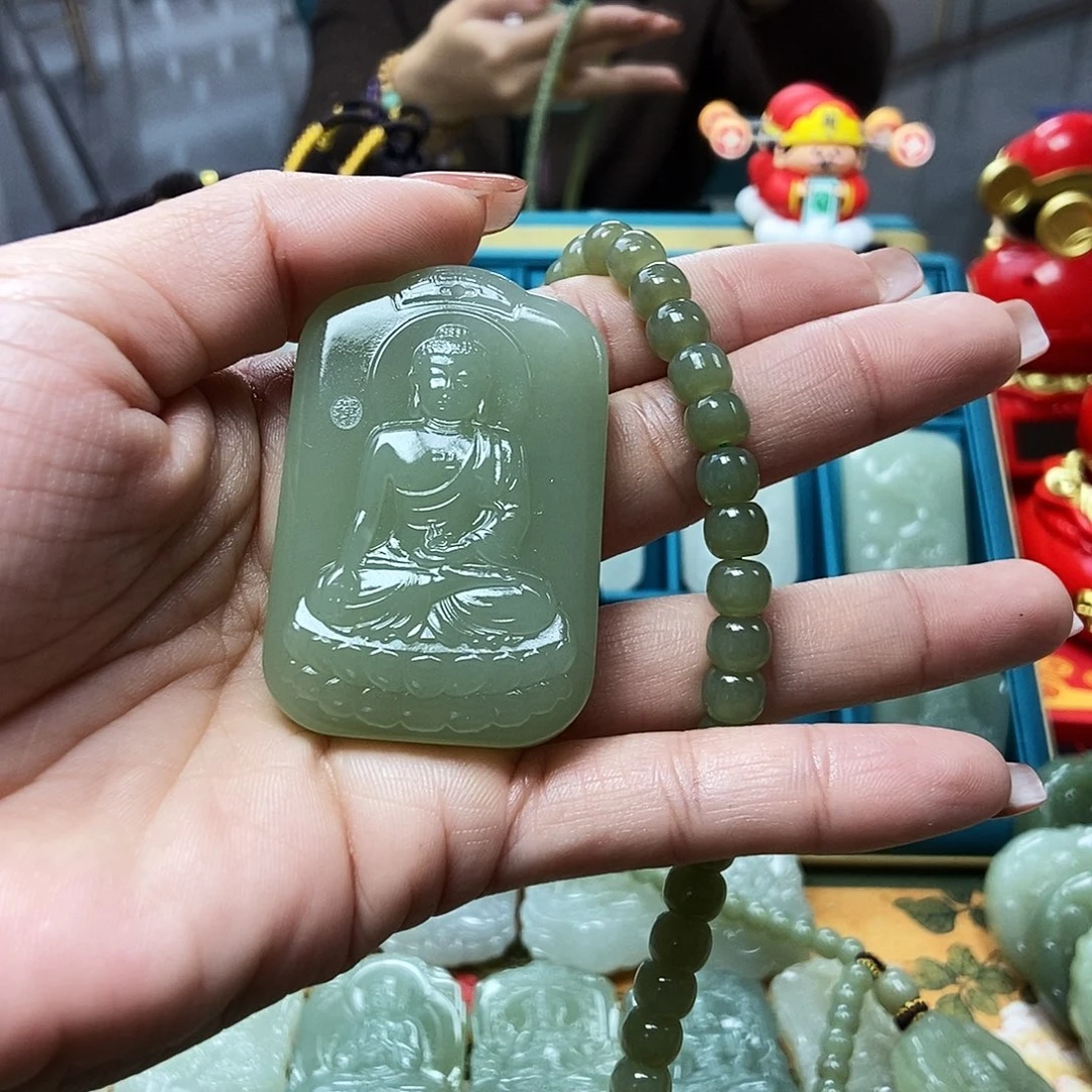 和田玉颈饰未镶嵌小*丰