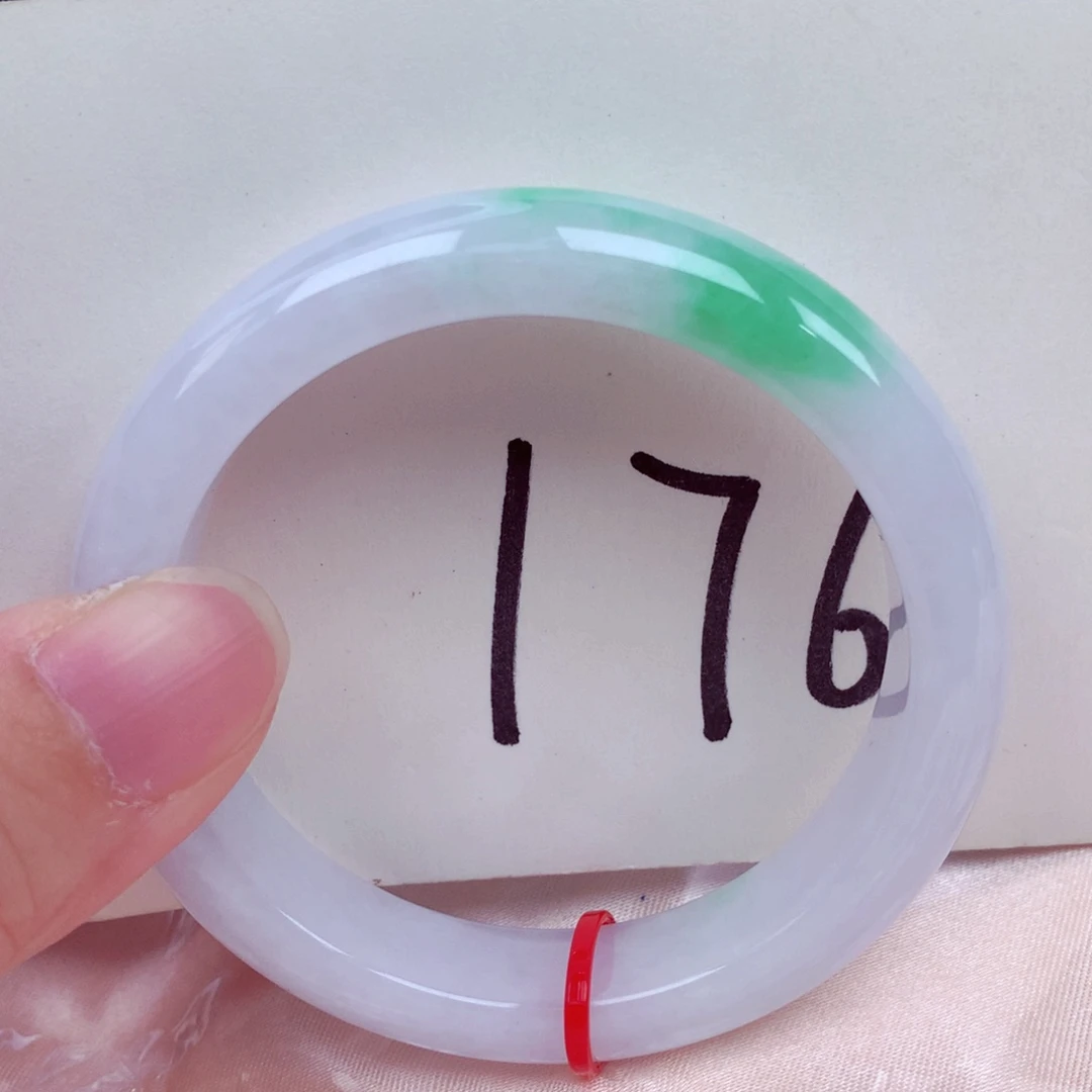 翡翠未镶嵌手镯翡翠