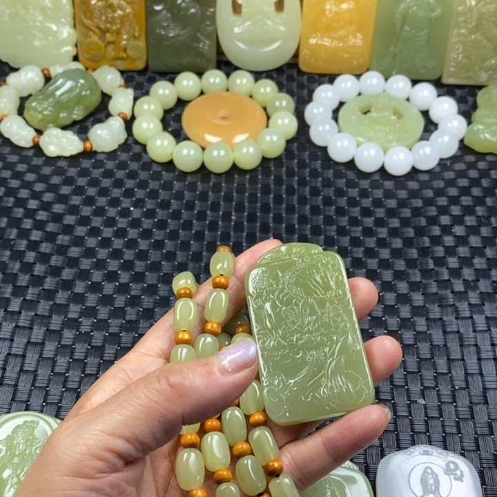 昆仑料貔貅牌一套