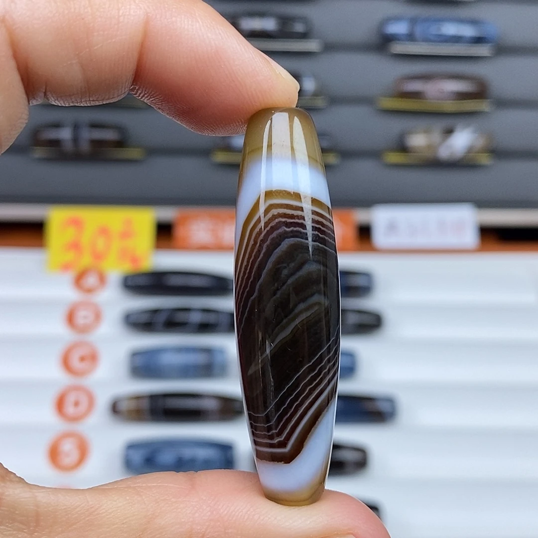 玛瑙/玉髓未镶嵌珠宝半成品