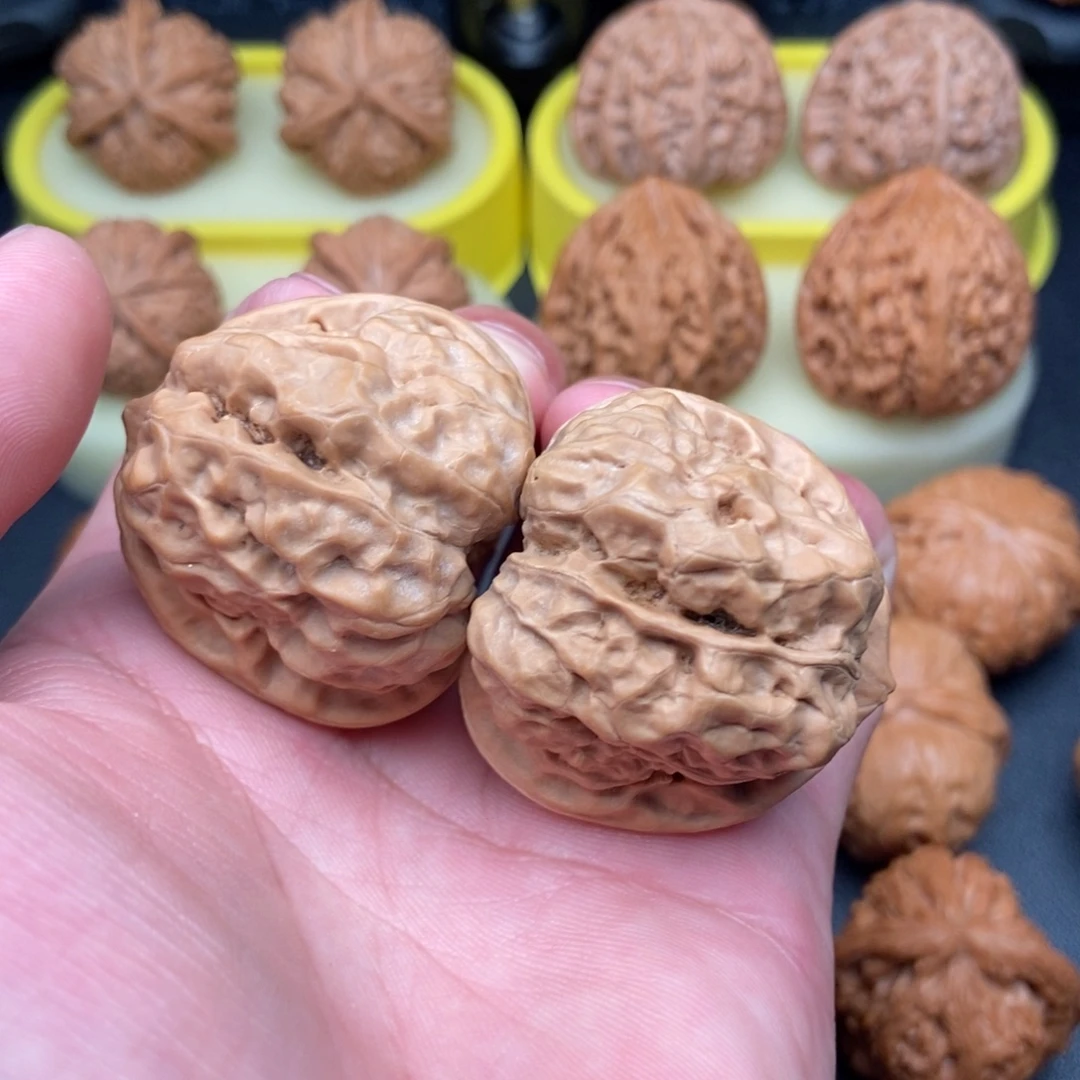 文玩核桃把件延庆肌肉蛙40