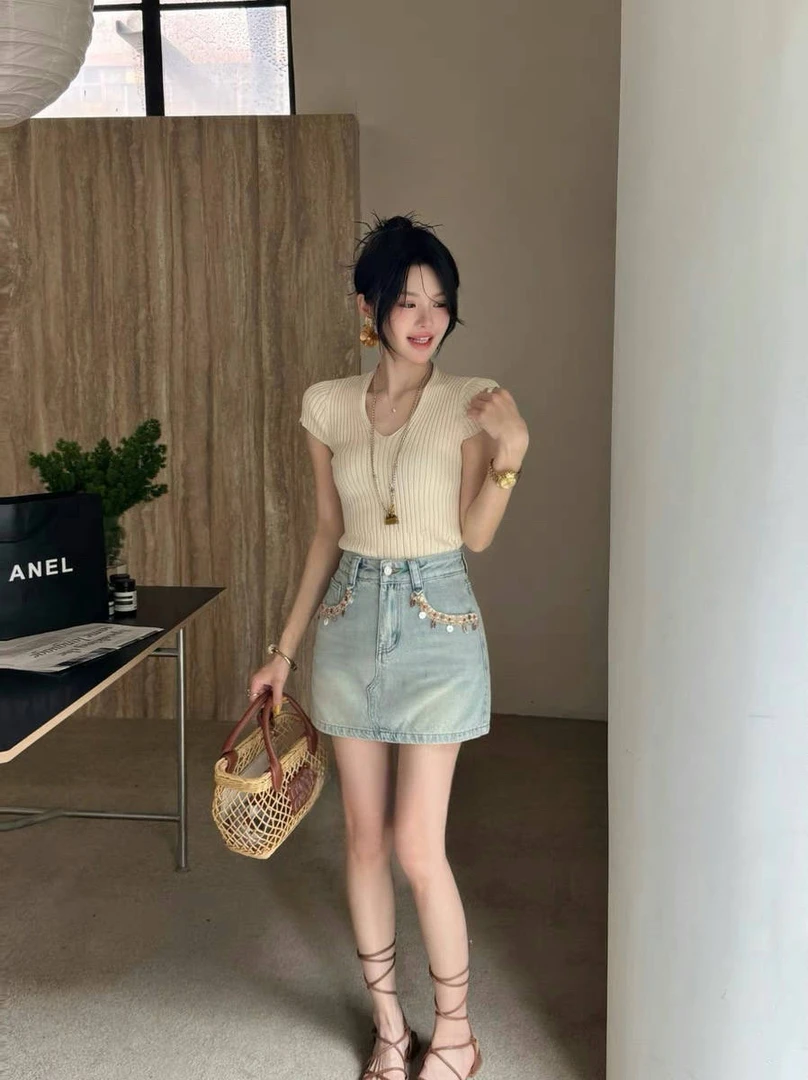 (千与千寻)802新款简约百搭时尚牛仔裙春夏夏季高腰白色显高显瘦