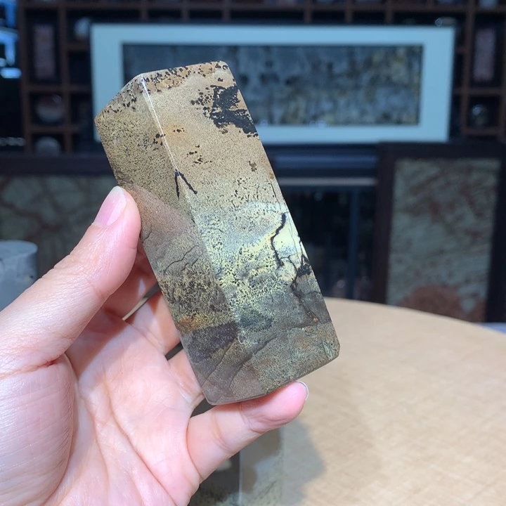 广西国画石摆件，观赏收藏