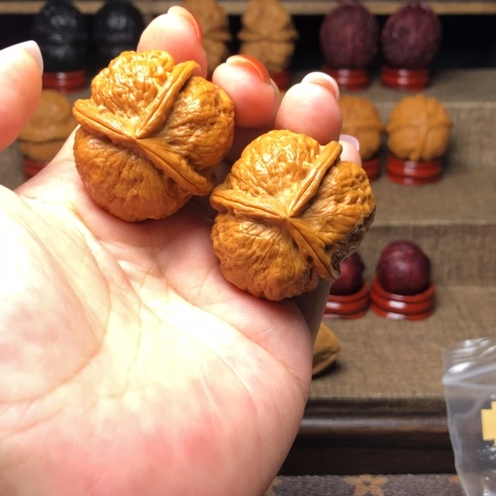 把件橄榄核3宝瓶三棱37