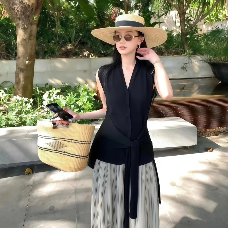 2025夏季新款一整套穿搭气质高级感时尚通勤风黑色上衣阔腿裤套装