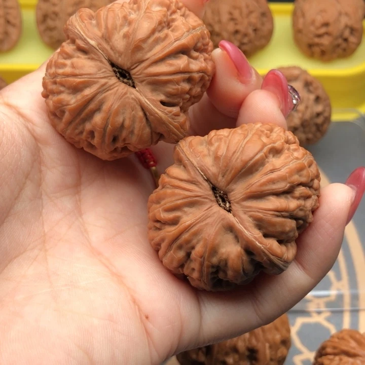 h***發把件文玩核桃44元宝