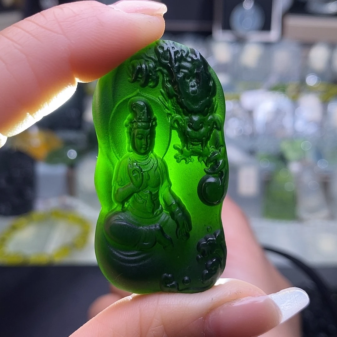 蛇纹石玉颈饰未镶嵌洪*