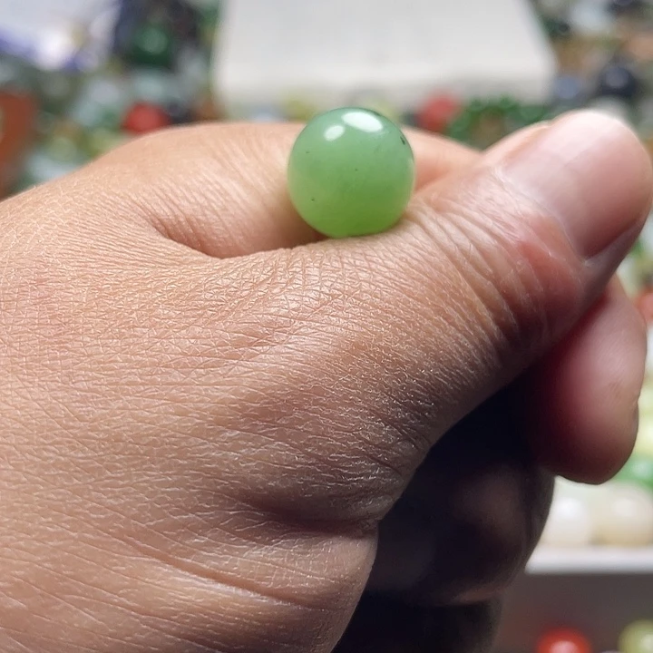 未镶嵌和田玉车挂佛****司