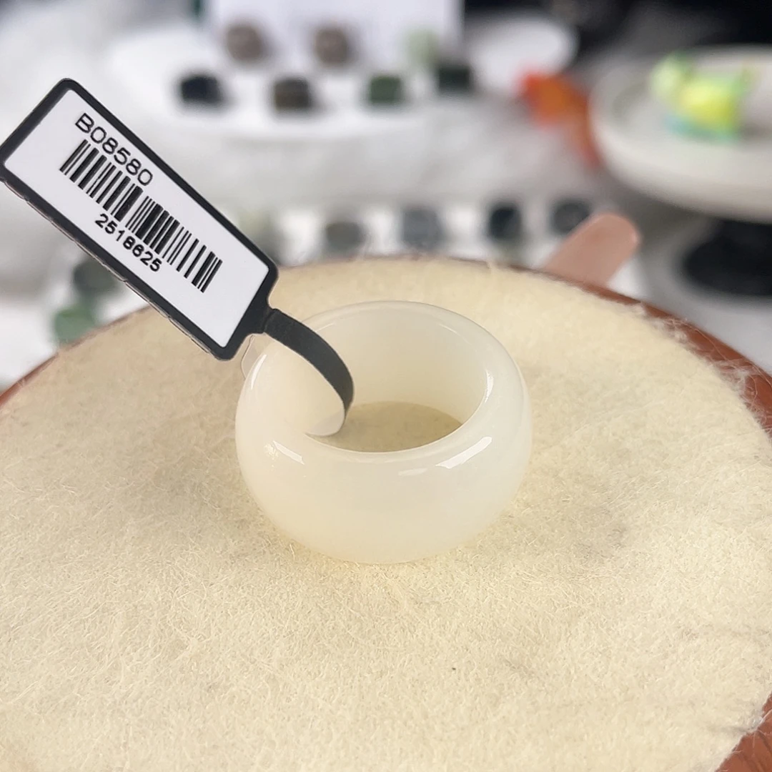 和田玉未镶嵌戒指c61俄白墩墩17.9