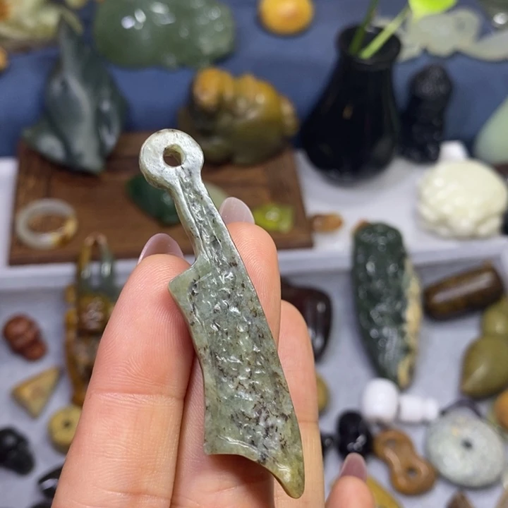 岫岩河磨玉（透闪石质玉）未镶嵌挂件