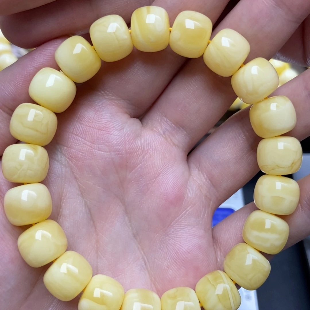 蜜蜡未镶嵌珠宝奇石218