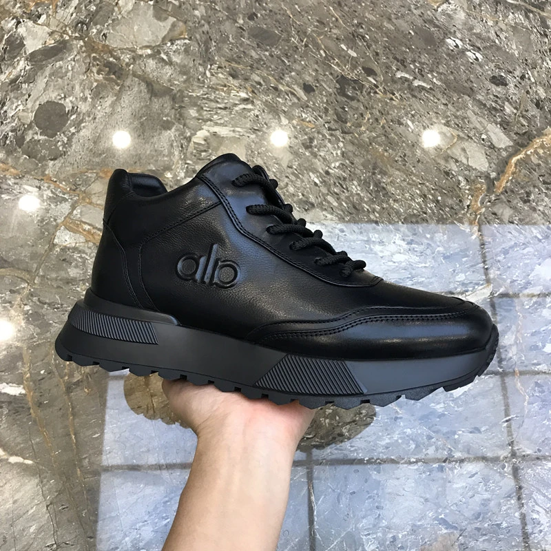 秋冬新款单鞋真皮高帮鞋男潮流厚底运动休闲鞋百搭舒适系带板鞋子