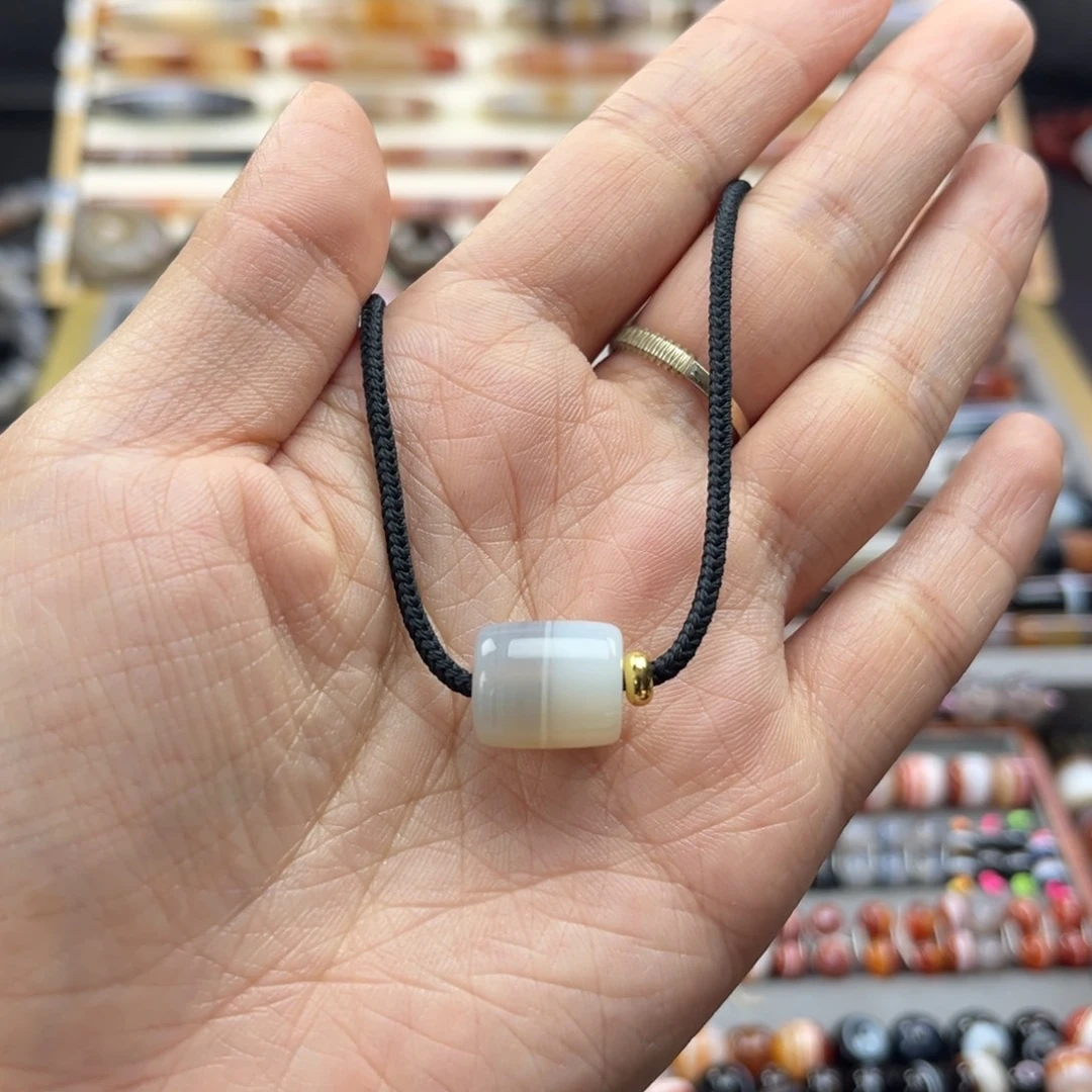 玛瑙/玉髓未镶嵌颈饰