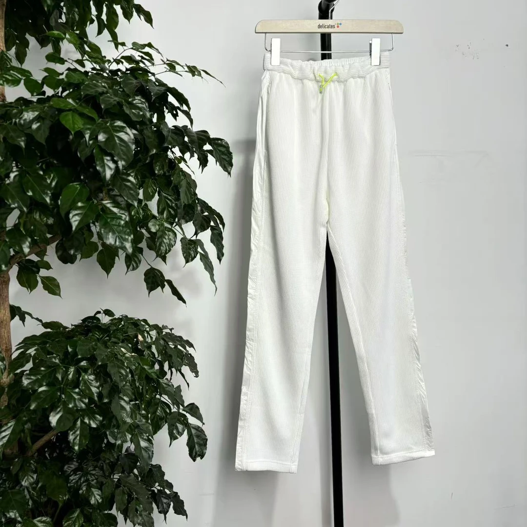 T B-18 24新款秋季女式纯色拼接休闲长裤 SS097