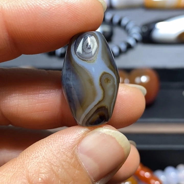 玛瑙/玉髓未镶嵌挂件