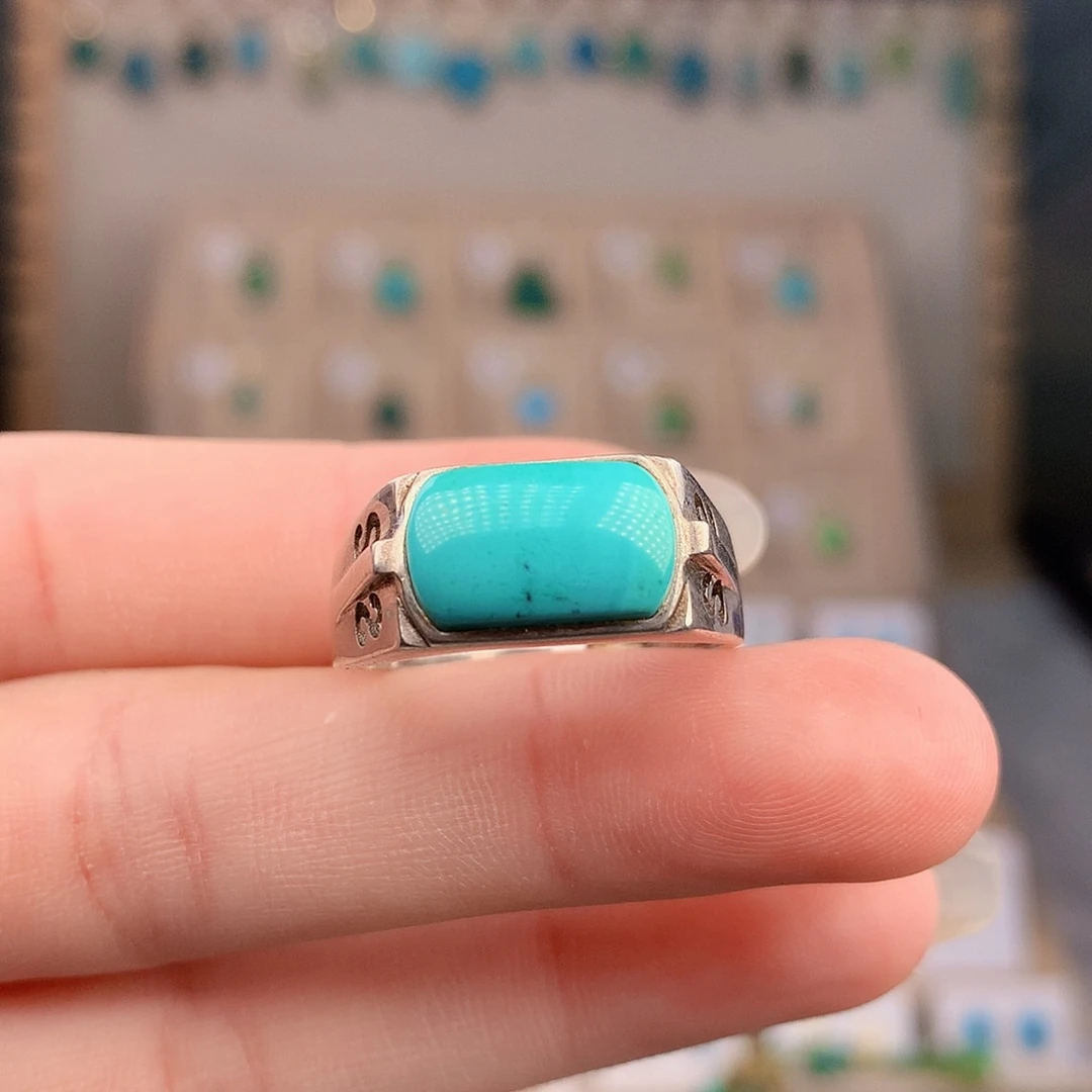 银S925镶嵌绿松石耳饰