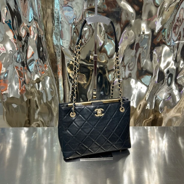 95新 Chanel/香奈儿 香奈儿  黑金 棱格纹