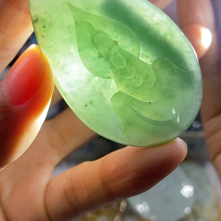 翡翠未镶嵌吊坠(不含链)2577