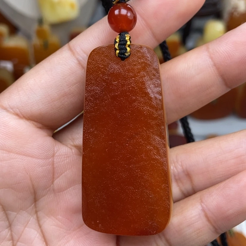 【闪购商品】琥珀颈饰未镶嵌