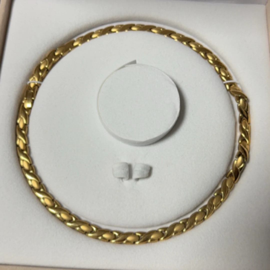 钛钢锆石项链 磁石项链时尚原创