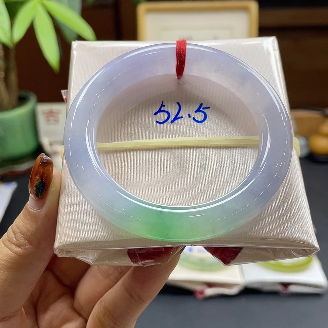 翡翠未镶嵌手镯47 号链接