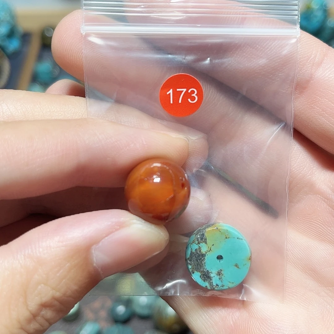 桥****玛瑙/玉髓未镶嵌圆珠桶珠老型手串！！