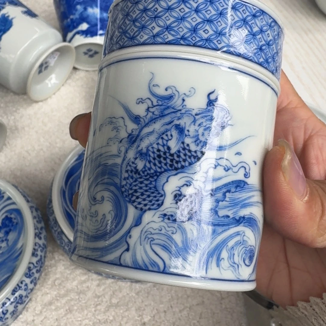 陈****8景德镇陶瓷手绘茶叶罐