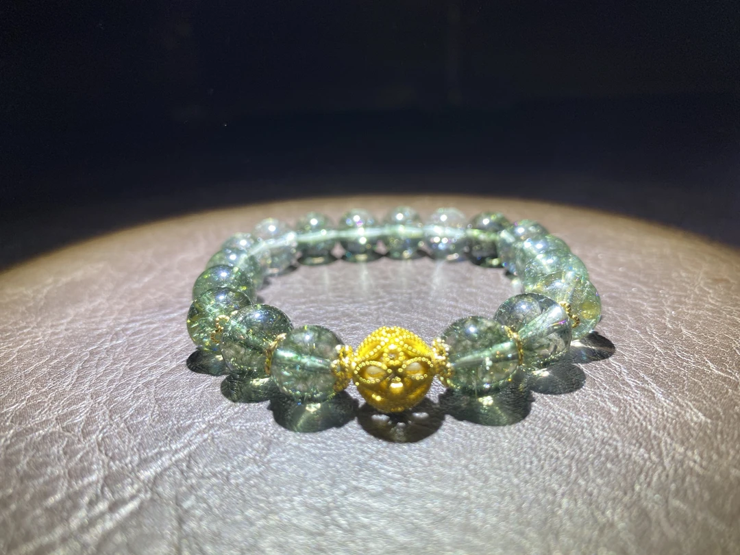 596绿幽灵10mm精品手串yw596（无礼盒）