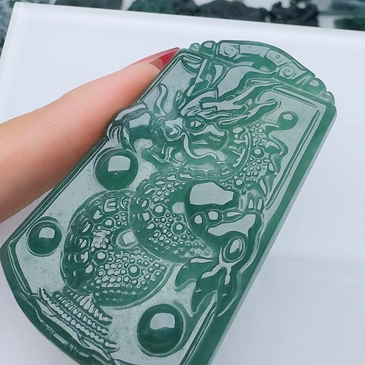 颈饰未镶嵌翡翠多样性发其一