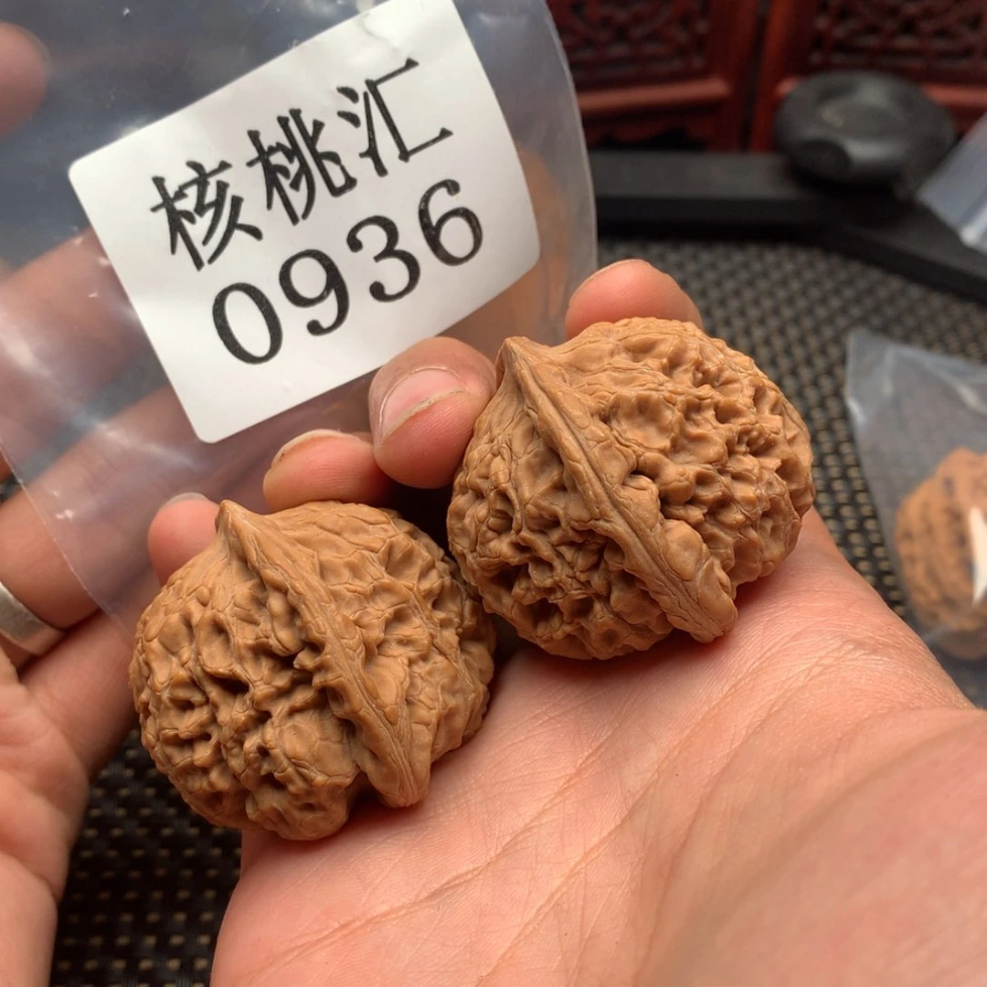 文玩核桃吊坠水龙43