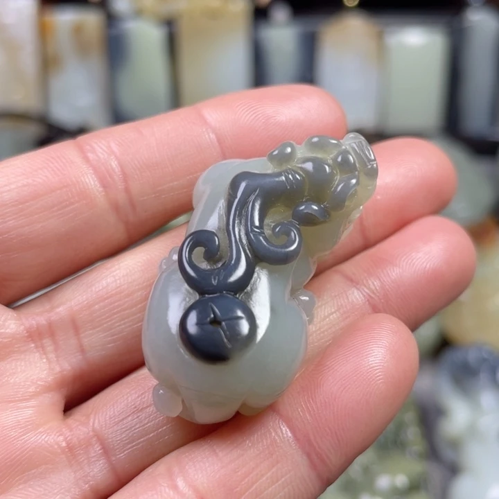 和田玉未镶嵌挂件