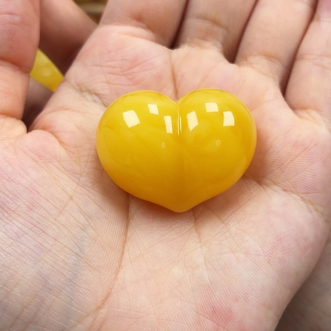 蜜蜡颈饰未镶嵌焦皮满蜡妖花屁桃