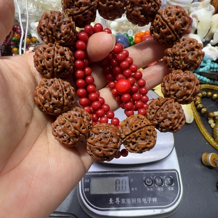 大果紫檀（缅甸花梨）0.6/120牛血红