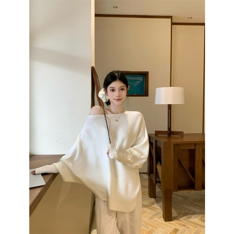 2025新款宽松蝙蝠袖毛针织女秋冬软糯慵懒感百搭上衣