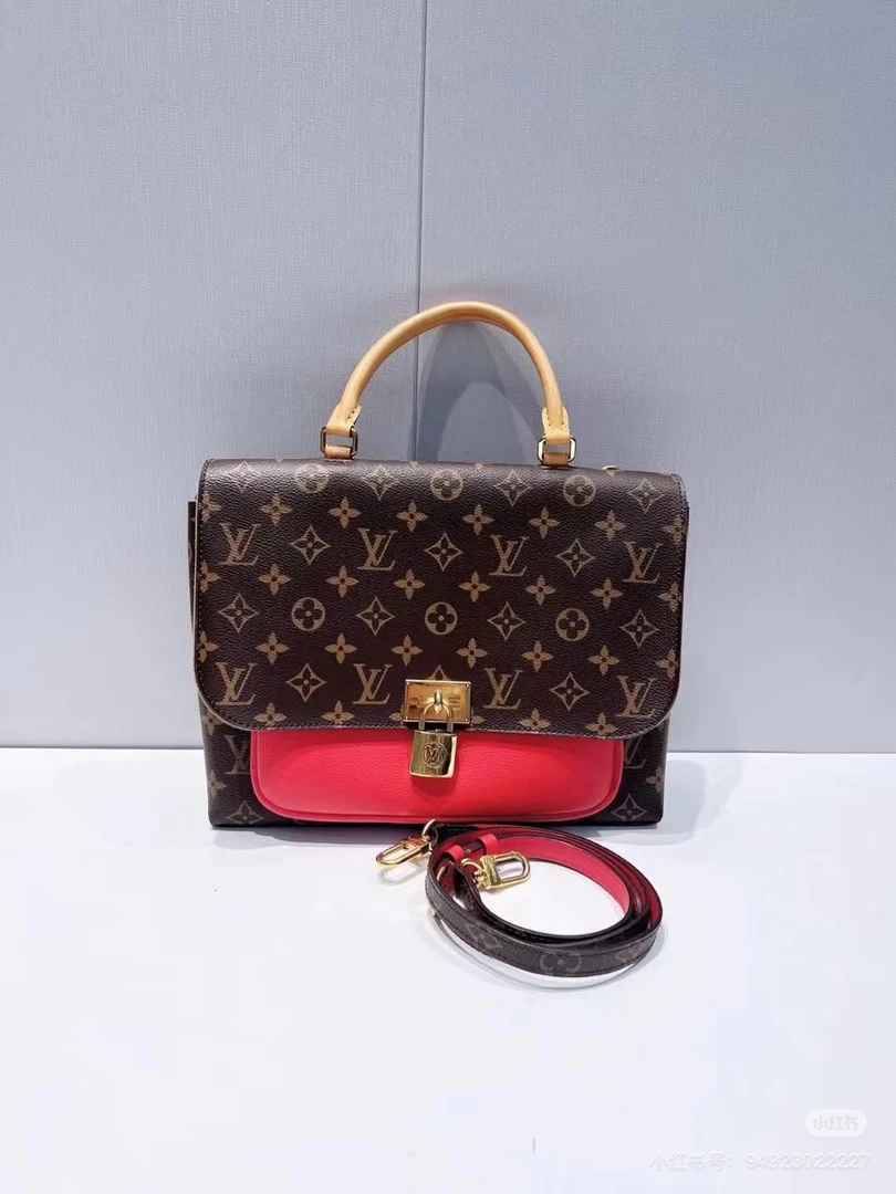 99新  可乐/LV 新款红色锁头/98新