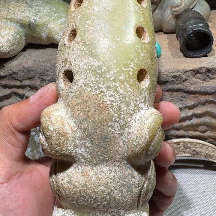 老***张和田玉（糖玉）未镶嵌挂件