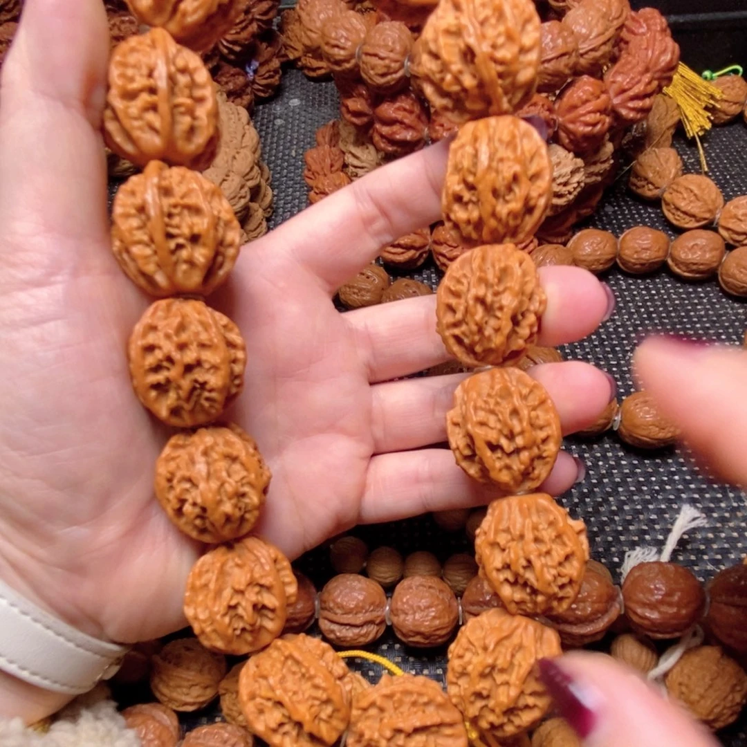 文玩核桃手串手持麻花纹