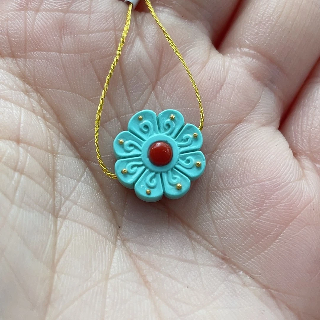 绿松石颈饰未镶嵌