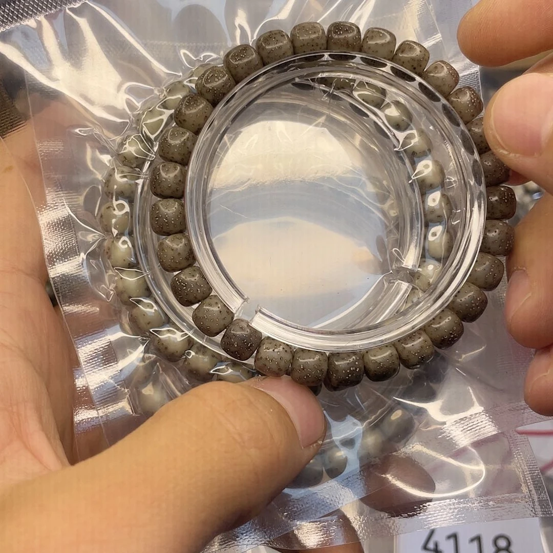 吊坠星月菩提河豚玉花8，45.8
