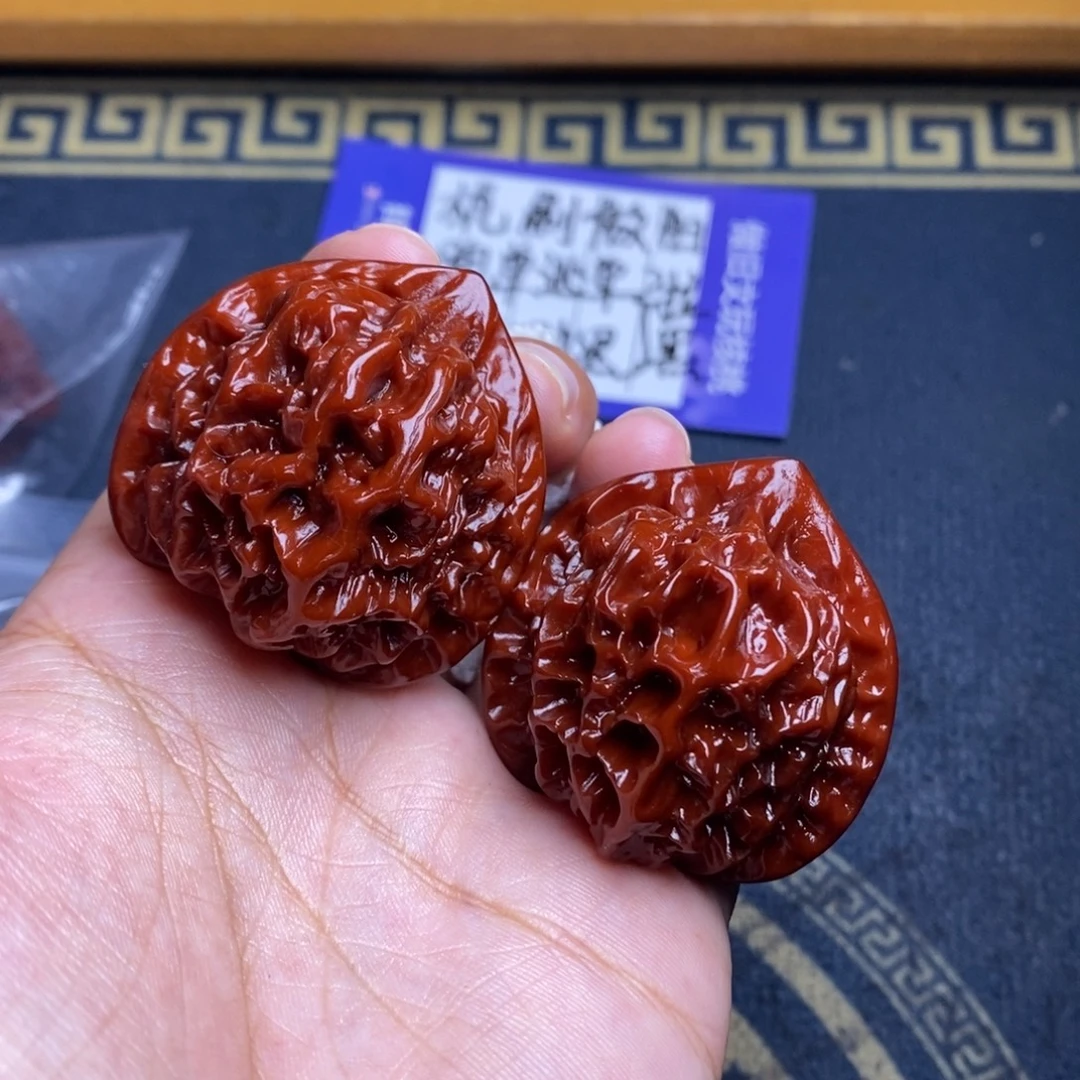 文玩核桃吊坠帝王42