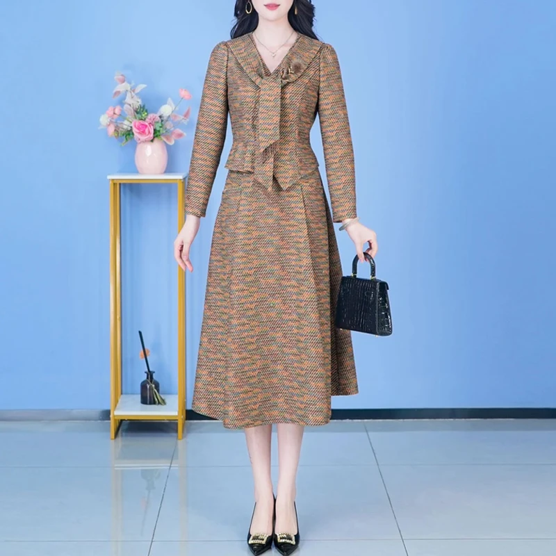 2025秋季新款V领拼色设计感长袖上衣高腰半身裙两件套女时尚衣服