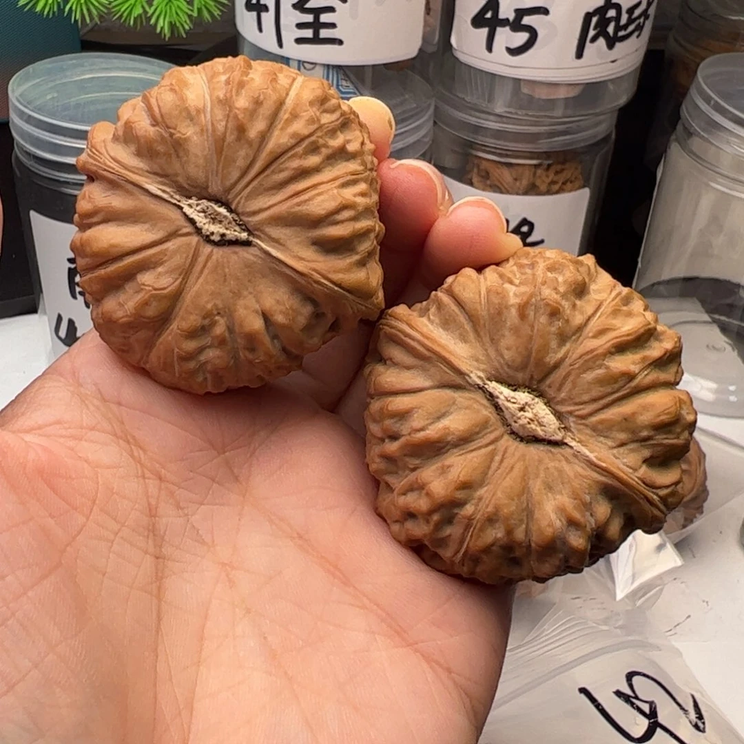 花***画文玩核桃吊坠南瓜