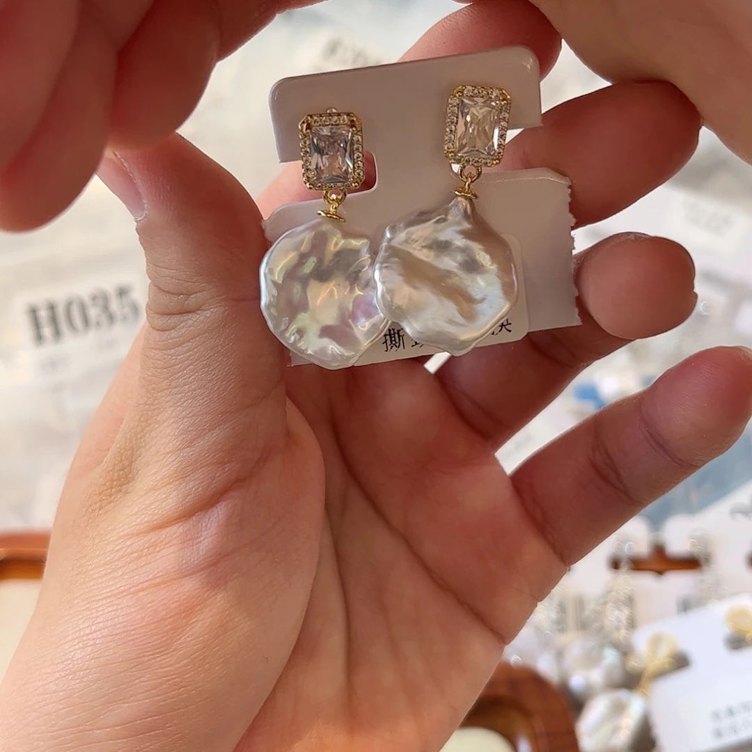 淡水珍珠耳饰合金